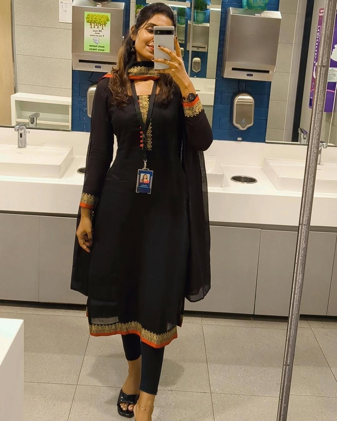 Devina Sharanya Pure Cotton Suit Set