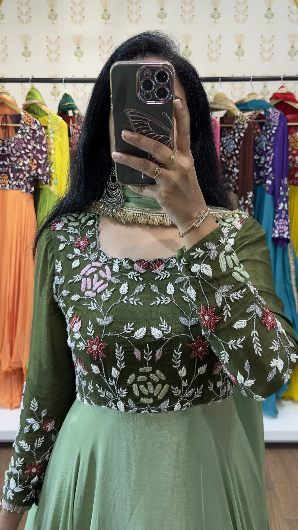 Vaishnavi Mehendi Light Green Suit Set