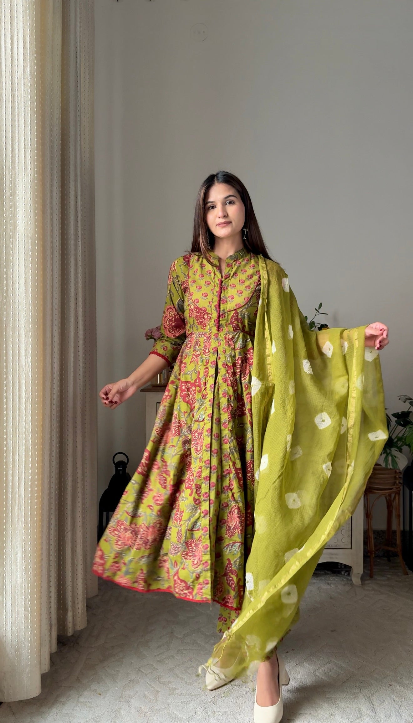 Suneera Olive Olive Green Cotton Anarkali Suit Set