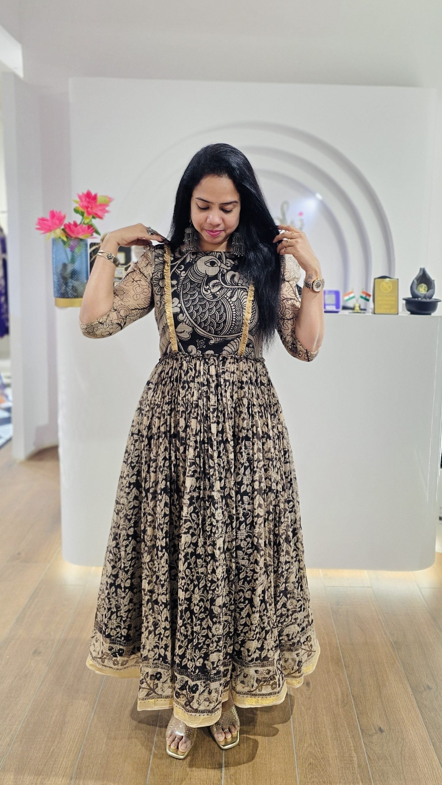 Oviya Black Kota Kalamkari Kurta Set