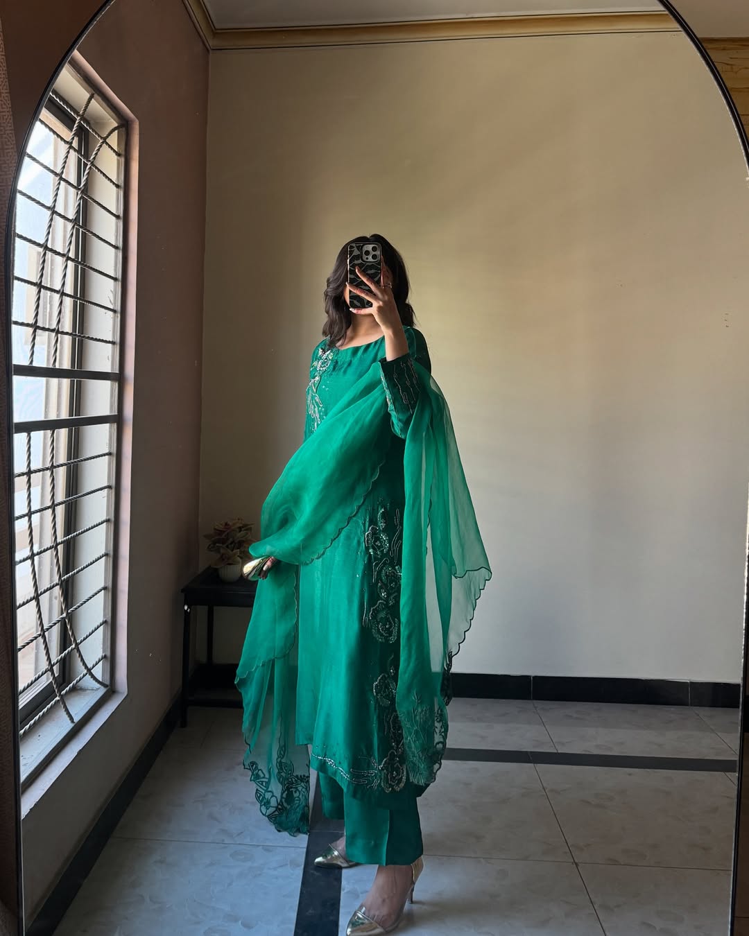 Ishika Regal Green Ensemble