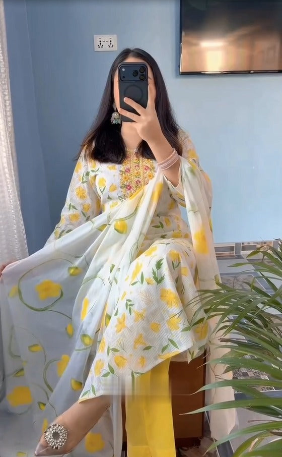 Avni Sunshine Suit Set