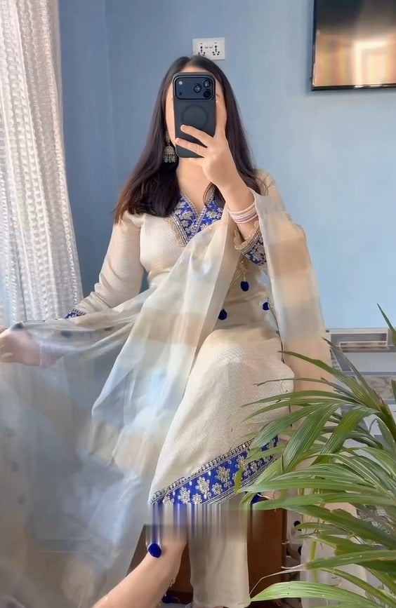 Elina Azure Suit Set