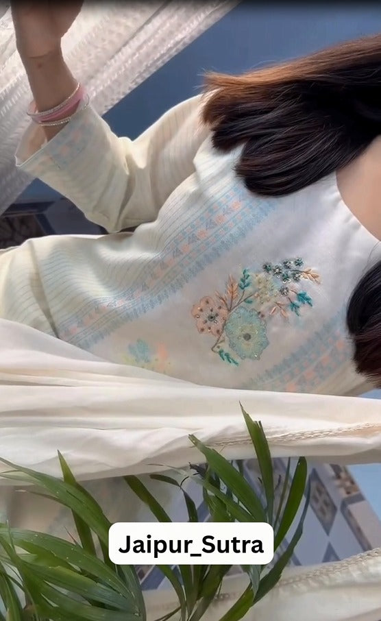 Nysa Ivory Bloom Suit